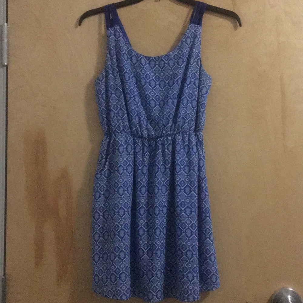 Blue dress with POCKETS